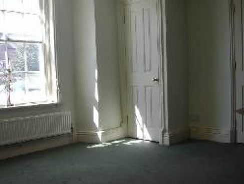 Office: North Bar Street, Banbury, OX16