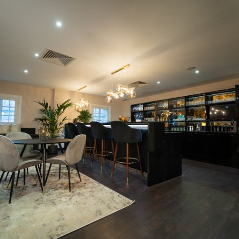 Office: North Row, 64 North Row, London, W1K 7DA