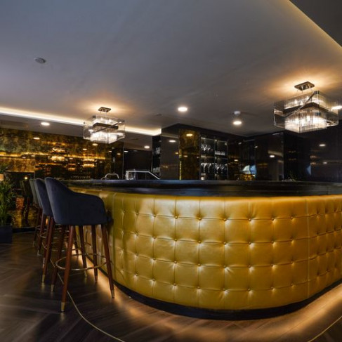 Office: North Row, 64 North Row, London, W1K 7DA