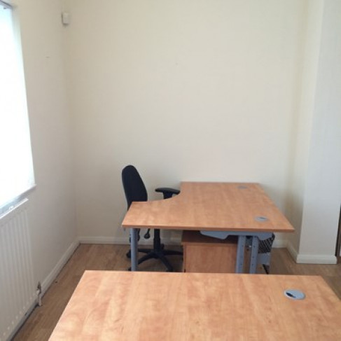 Office: Northampton Business Centre, Northampton, NN1