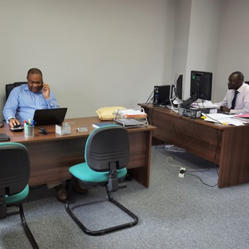 Office: Oak Street, Nottingham, NG5