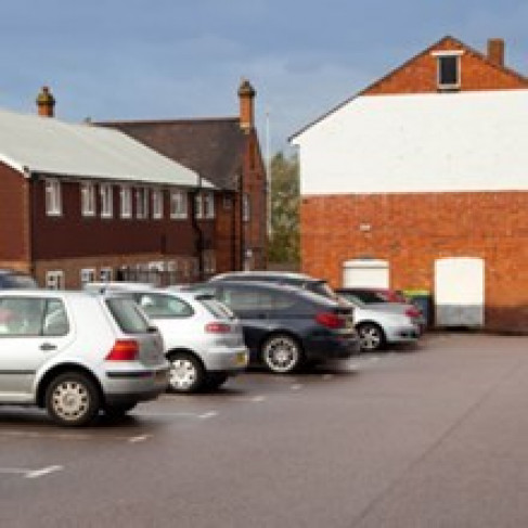 Office: Pipers Business Centre, Vale Road, Tonbridge, TN9