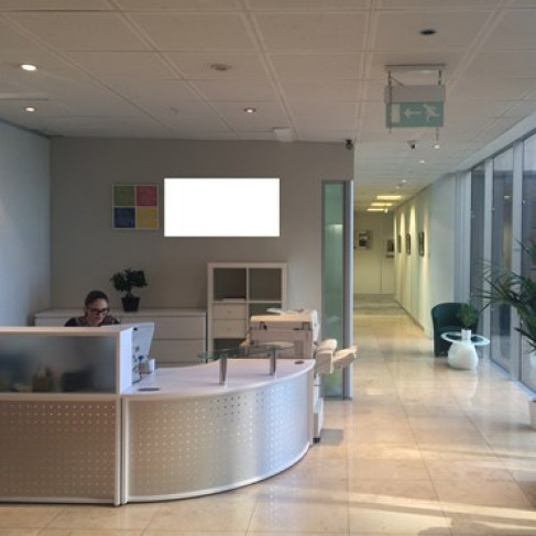 Office: Portsoken Street, London, E1