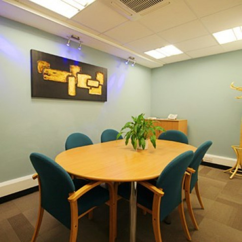 Office: Rowlandson House, London, N12