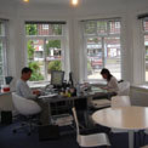 Office: Salisbury House Business Centre, Potters Bar, EN6