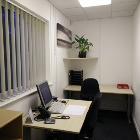 Office: Industrial Estate, Sandwich, CT13