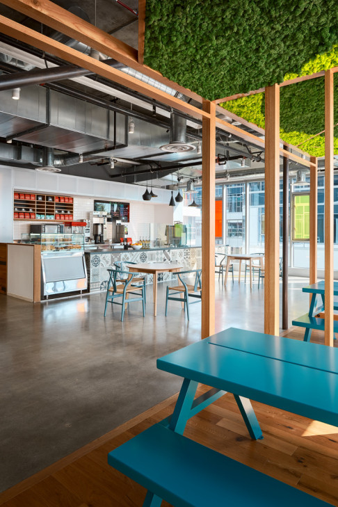 Office: Hollywood, Barton Ave, Los Angeles, 90038