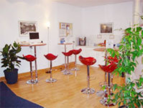 Office: Sheraton Plaza, Warsaw, 00493