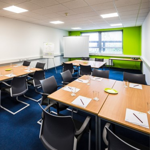 Office: Shireoaks Triangle Business Park, Worksop, S81