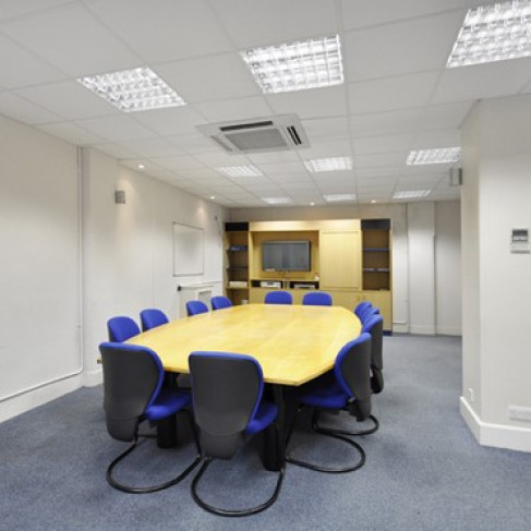 Office: Southbank House, Black Prince Road, London, SE1 7SJ