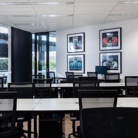 Office: Spring Street, 3, Sydney, 2000
