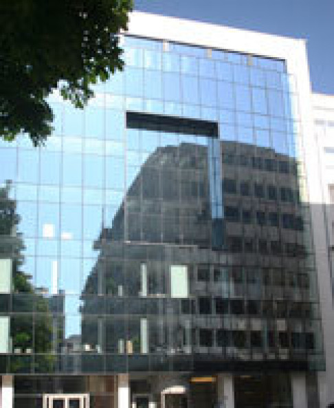 Office: Square de Meus, Brussels, 1000