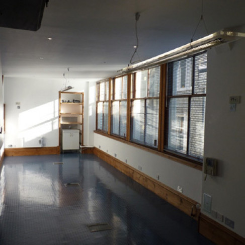 Office: St Enoch Square, Glasgow, G1