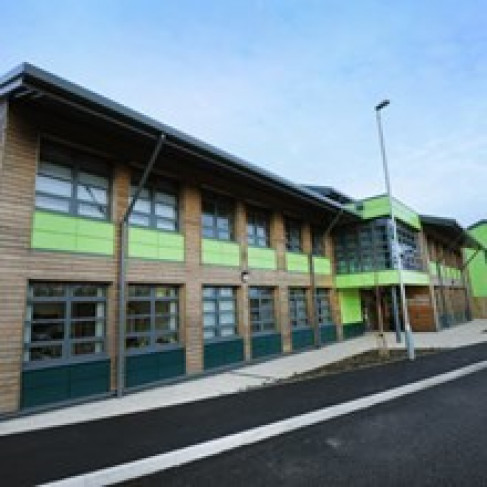 Office: Station Approach, Victoria, PL26
