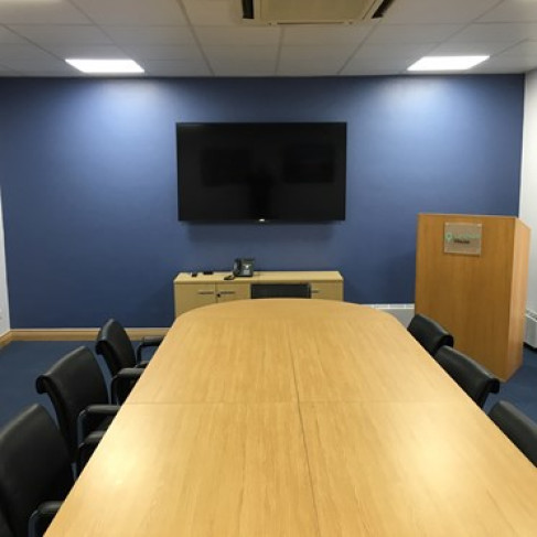 Office: Station Road, Hook, RG27