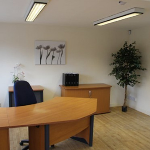 Office: Stoney Hill Ind. Estate, Whitchurch, HR9