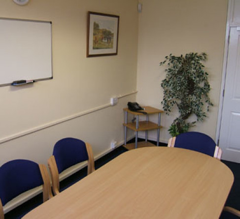 Office: Swan Park Business Centre, Tamworth, B77