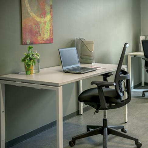 Office: Finlaysoninkuja 9, Tampere, 33210