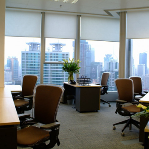 Office: The Center, Shanghai, 200031
