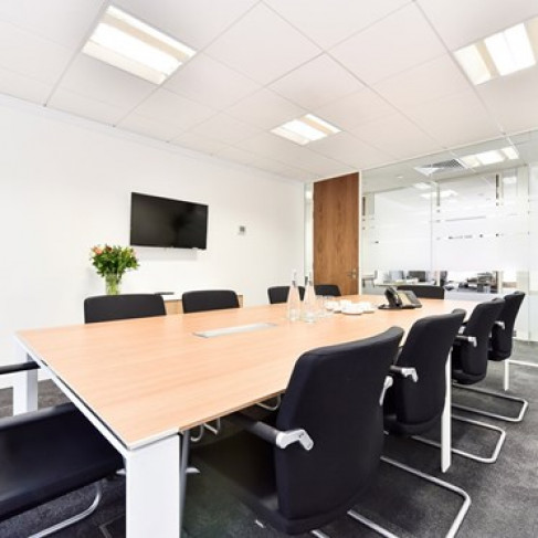 Office: The Quadrant, Richmond, TW9