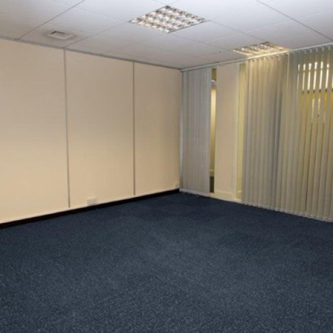 Office: Uxbridge House, Hayes, UB4