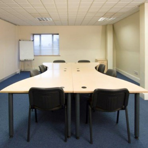 Office: Uxbridge House, Hayes, UB4