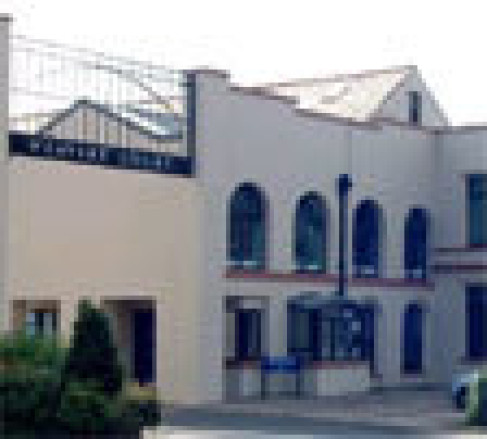 Office: Weavers Court Business Park, Linfield Road, Belfast, BT12