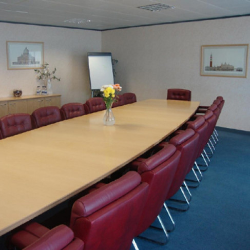 Office: Wellington House, Birmingham, B37