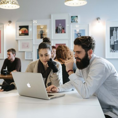 Whitechapel High Street - E1