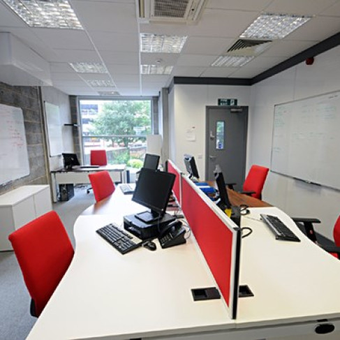 Office: Wilmington Close, Watford, WD18