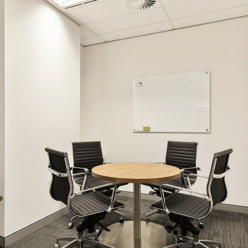 Office: Wynard Business Centre, 66, Syndey, 2000