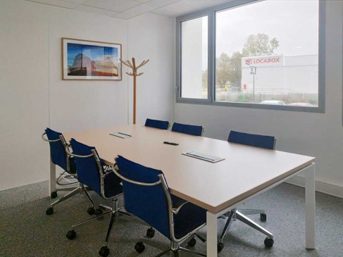 Office: 6 Rue du Danemark, Carquefou, 44470
