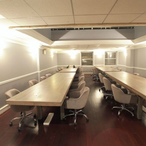 Office: 7th Avenue South - New York, New York City, 10014