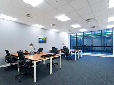 Office: Aberdeen Airport, Cirrus Building, 6 International Avenue, Aberdeen, AB21 0BH