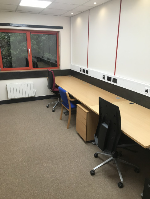 Office: 17B Graham Street, Edinburgh, EH6 5QN