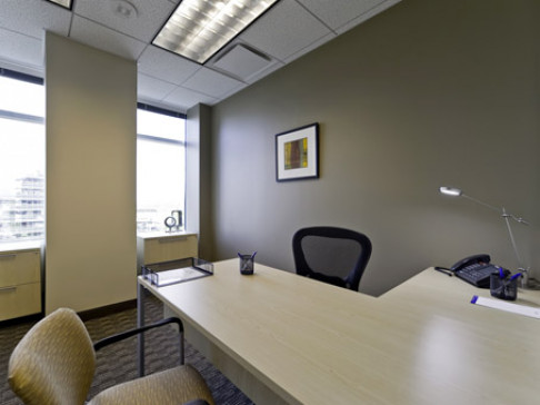 Office: Arizona, 24th and Camelback, 2375 E. Camelback Road, Phoenix, AZ 85016