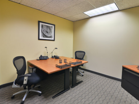Office: Arizona, Fashion Square, 7150 East Camelback Road, Scottsdale, AZ 85251