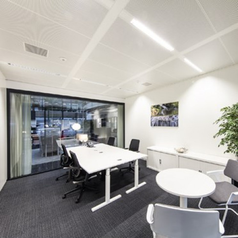 Office: Atrium, Amsterdam, 1077