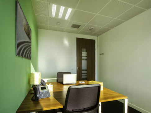 Office: Sants Station, C/ Tarragona 157, Barcelona, 8014
