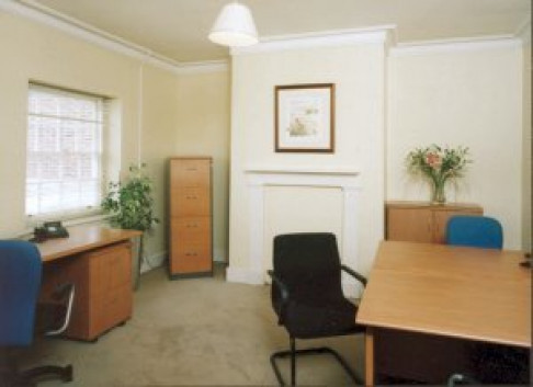 Office: Barnes Business Centre, Barnes High Street, London, SW13