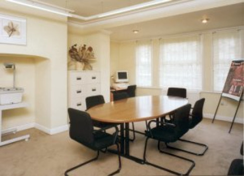 Office: Barnes Business Centre, Barnes High Street, London, SW13