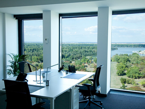 Office: USCE Tower, USCE Business Centre, Belgrade, 11070