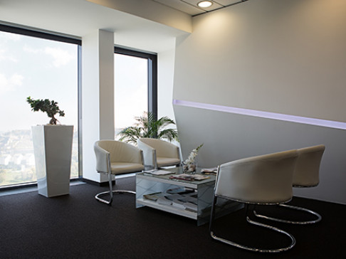 Office: USCE Tower, USCE Business Centre, Belgrade, 11070