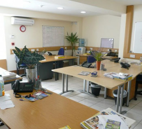 Office: Belsize House Business Centre, Milton Keynes, MK1