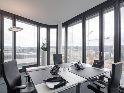 Office: FGS Campus, Friedrich-Ebert-Allee 13, Bonn, 53113