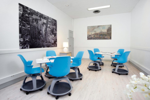 Office: Bordeaux Grand-Th, Cours du Juillet, Bordeaux Cedex, 33064