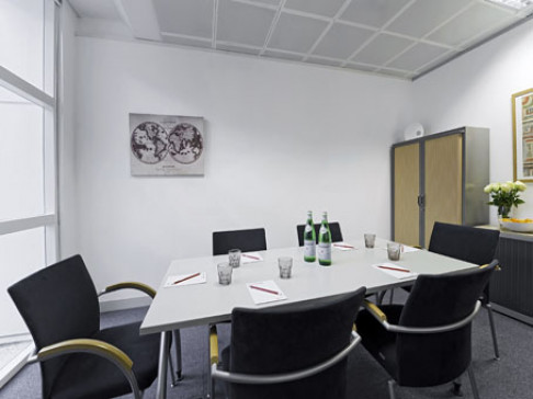 Office: Atrium Court, Bracknell, RG12 1BW