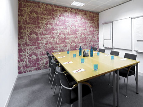 Office: Atrium Court, Bracknell, RG12 1BW