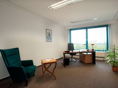 Office: Bremen Airport, Airport Center, Bremen, 28199