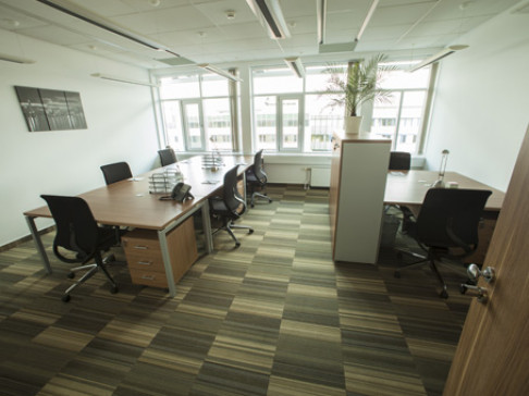 Office: West End, Westend Business Centre, Budapest, 1132
